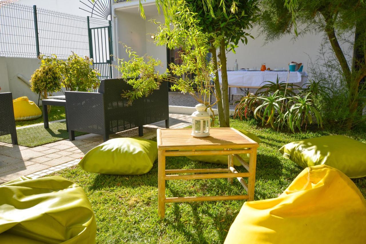 Mahara Caparica Surf Camp Exterior photo